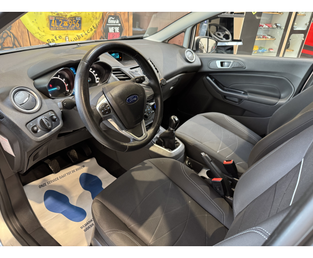 Ford FIESTA  Autohandel Robby