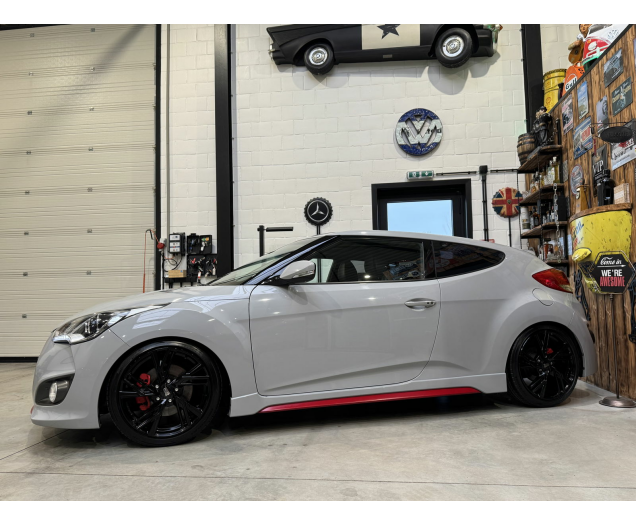 Hyundai VELOSTER  Autohandel Robby