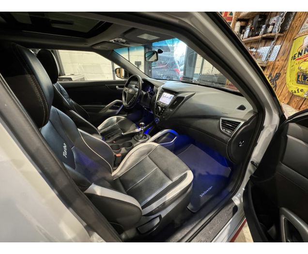 Hyundai VELOSTER  Autohandel Robby