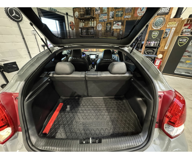 Hyundai VELOSTER  Autohandel Robby