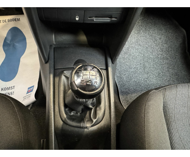 Peugeot 207  Autohandel Robby