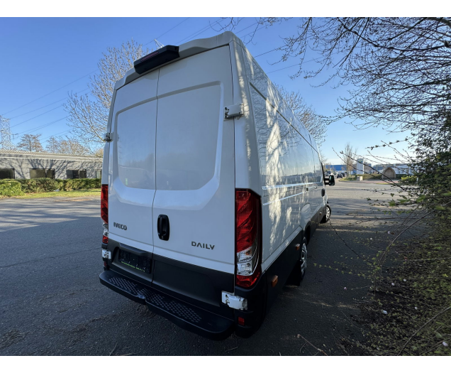 Iveco DAILY  Autohandel Robby