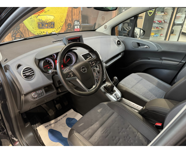 Opel   Autohandel Robby