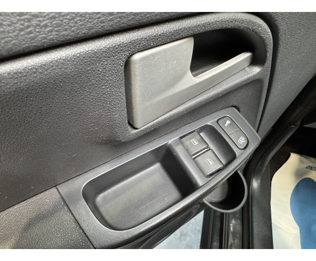 Volkswagen   Autohandel Robby