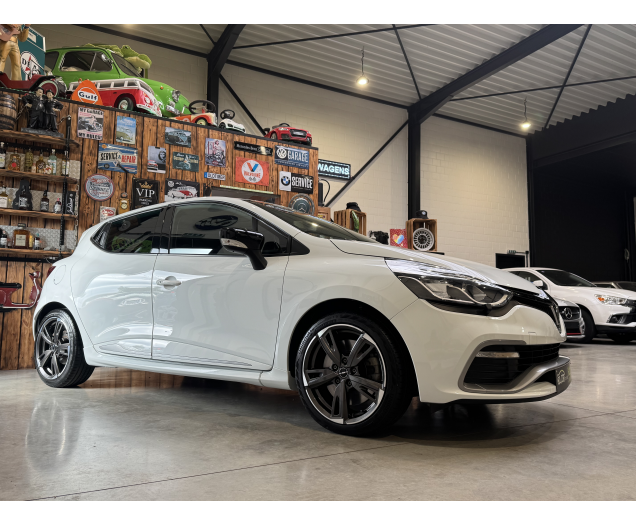 Renault  rs 200 pk automaat  Autohandel Robby