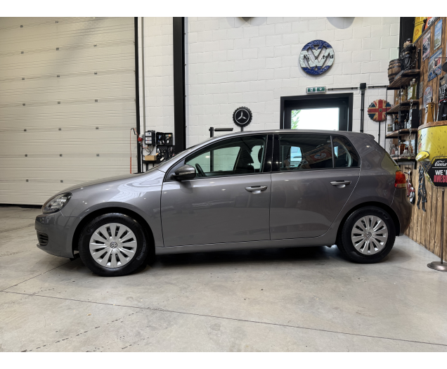Volkswagen   Autohandel Robby