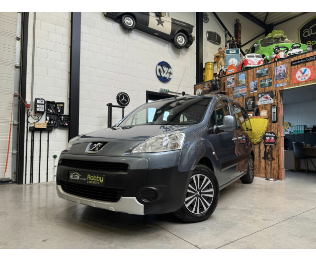 Peugeot   Autohandel Robby