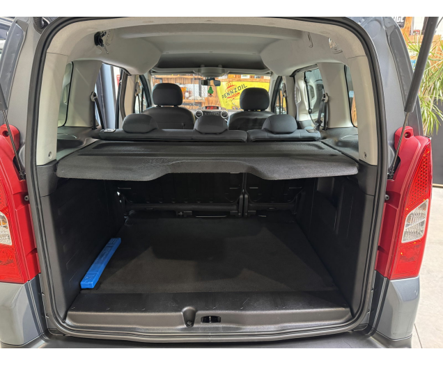 Peugeot   Autohandel Robby