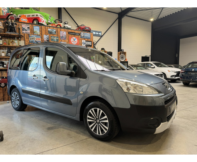 Peugeot   Autohandel Robby