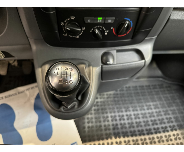 Peugeot   Autohandel Robby