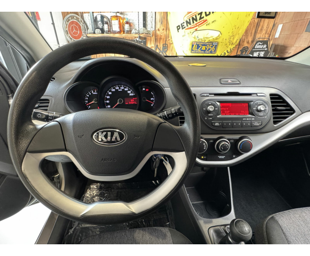 Kia   Autohandel Robby