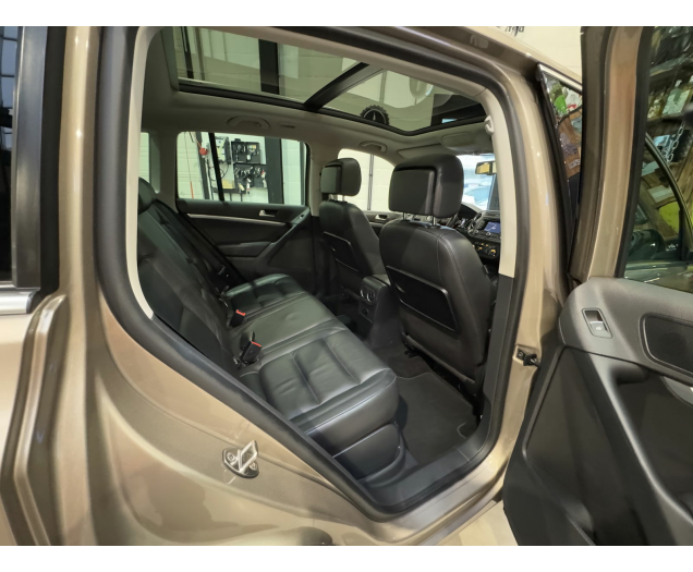 Volkswagen   Autohandel Robby