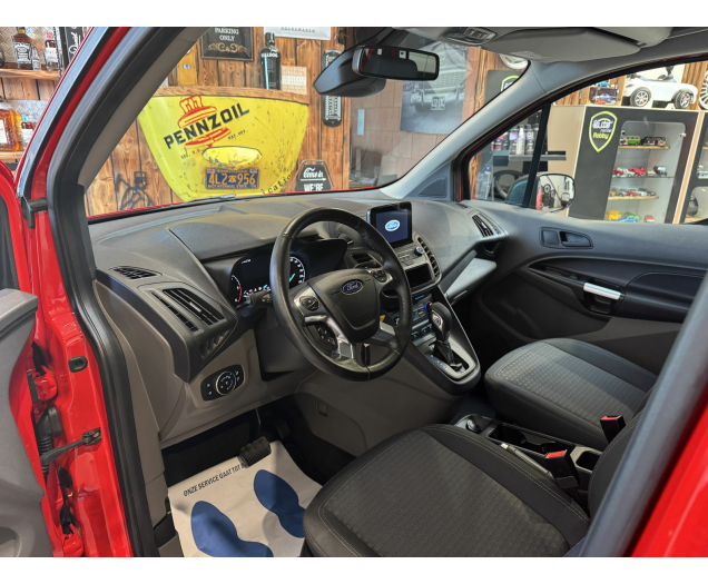 Ford  CONNECT Autohandel Robby