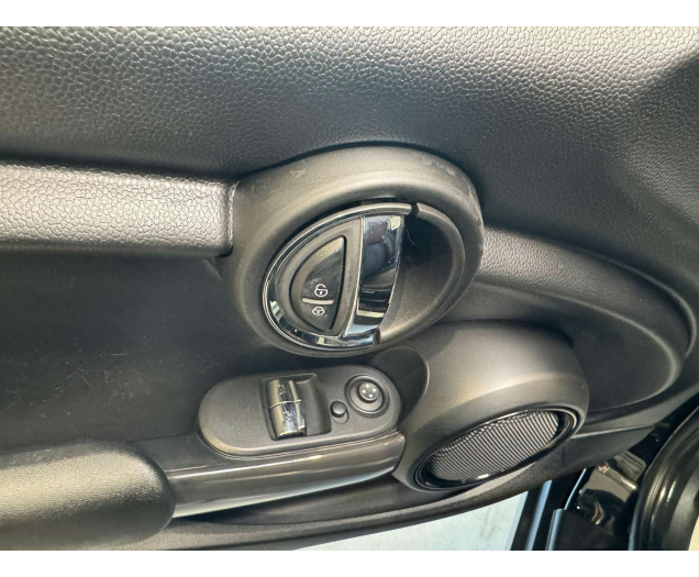 MINI  Mini One Autohandel Robby
