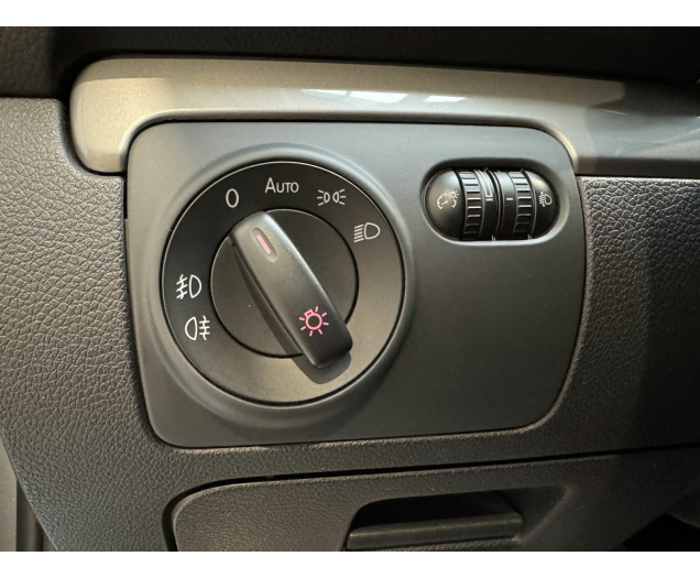 Volkswagen   Autohandel Robby