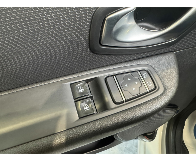 Renault   Autohandel Robby