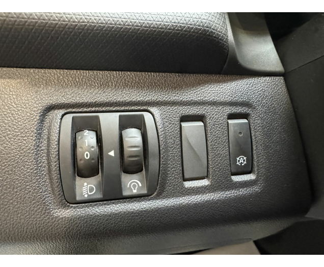 Renault   Autohandel Robby