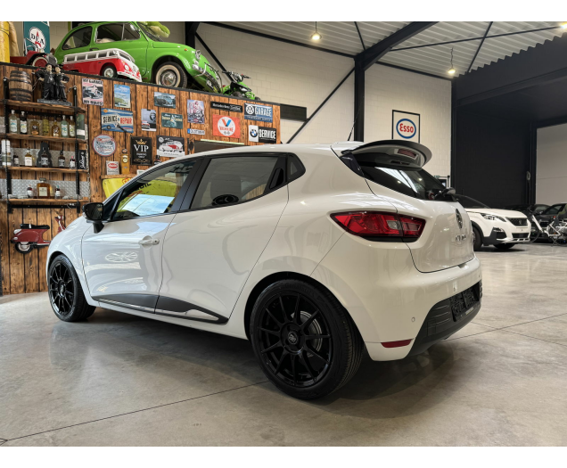 Renault   Autohandel Robby