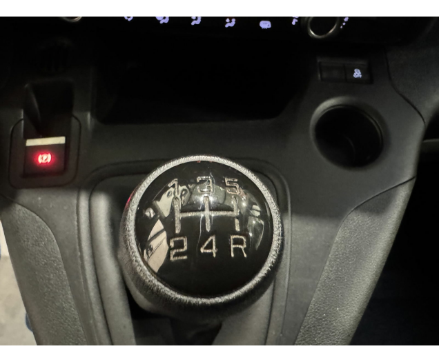 Peugeot   Autohandel Robby