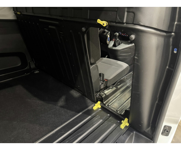 Peugeot   Autohandel Robby