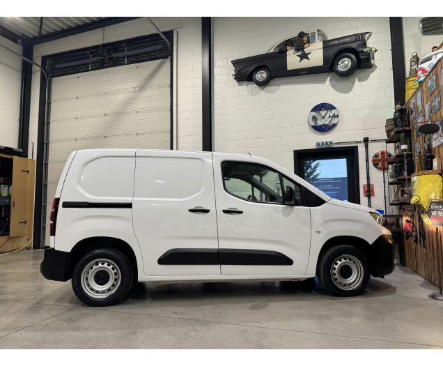 Peugeot   Autohandel Robby