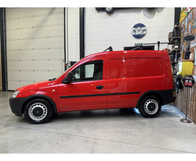 Opel  LICHTEVRACHT  Autohandel Robby
