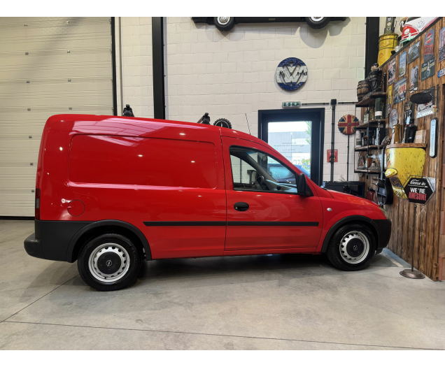 Opel  LICHTEVRACHT  Autohandel Robby