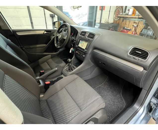 Volkswagen   Autohandel Robby