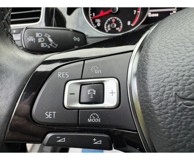 Volkswagen   Autohandel Robby