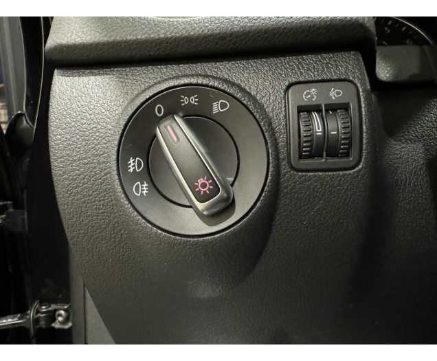 Volkswagen   Autohandel Robby