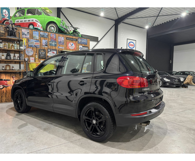 Volkswagen Tiguan  Autohandel Robby