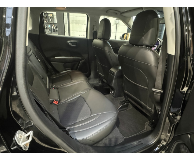 Jeep   Autohandel Robby