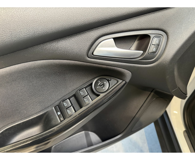 Ford   Autohandel Robby