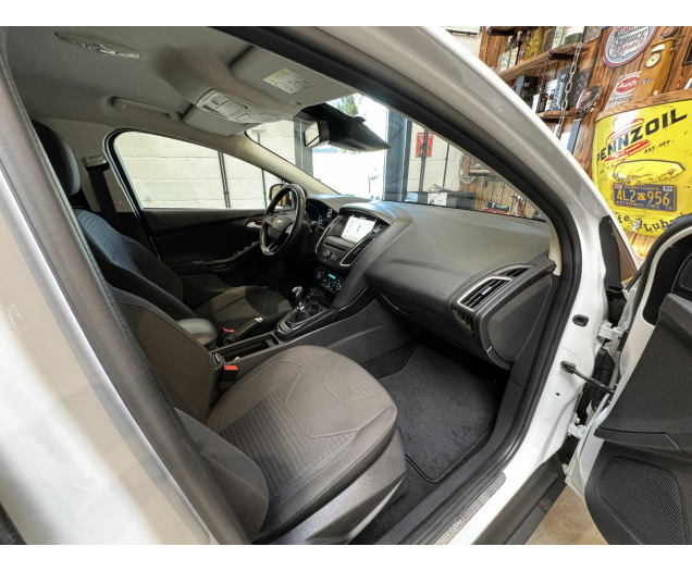 Ford   Autohandel Robby