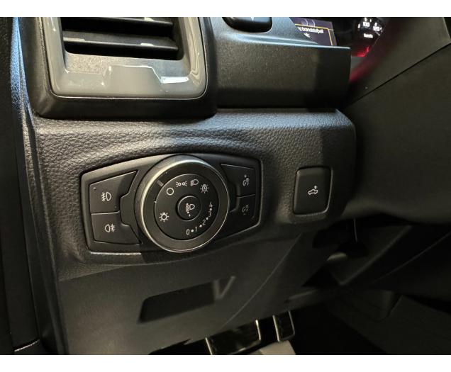 Ford   Autohandel Robby