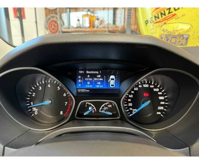 Ford Focus  Autohandel Robby