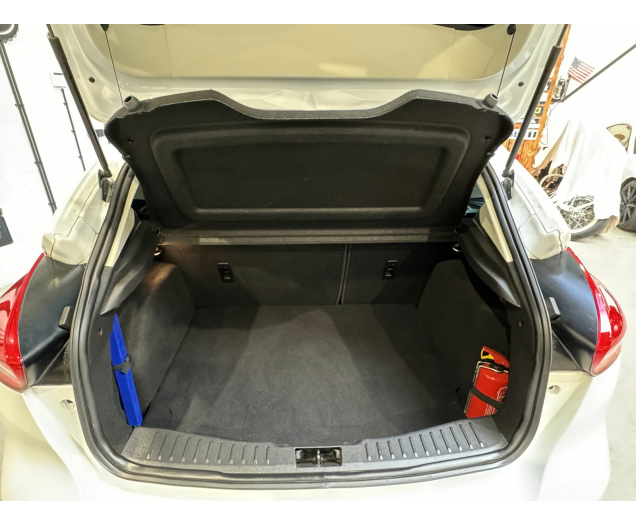 Ford Focus  Autohandel Robby