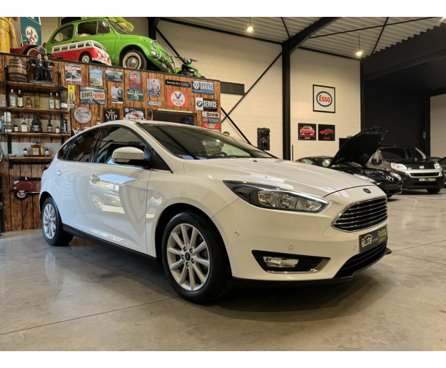 Ford Focus  Autohandel Robby