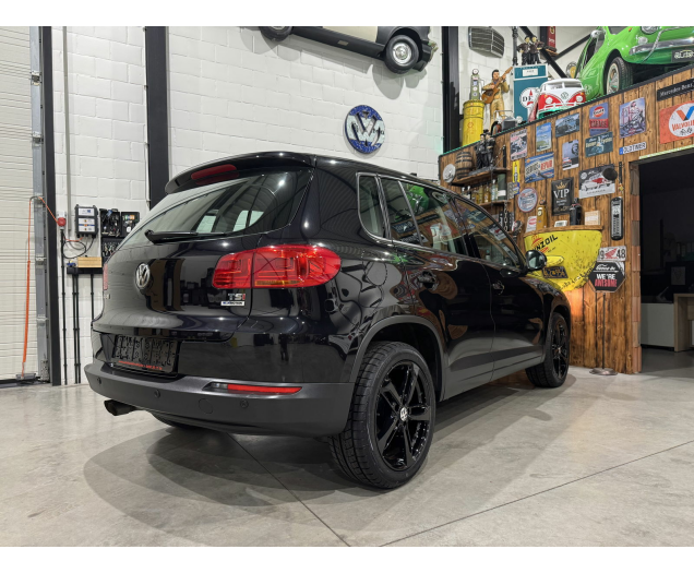Volkswagen Tiguan  Autohandel Robby