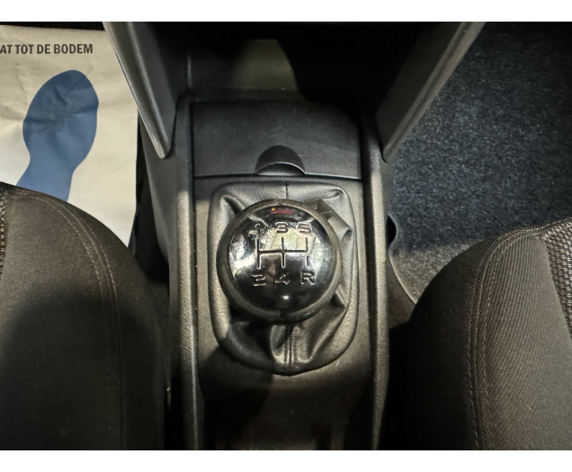 Peugeot 207  Autohandel Robby