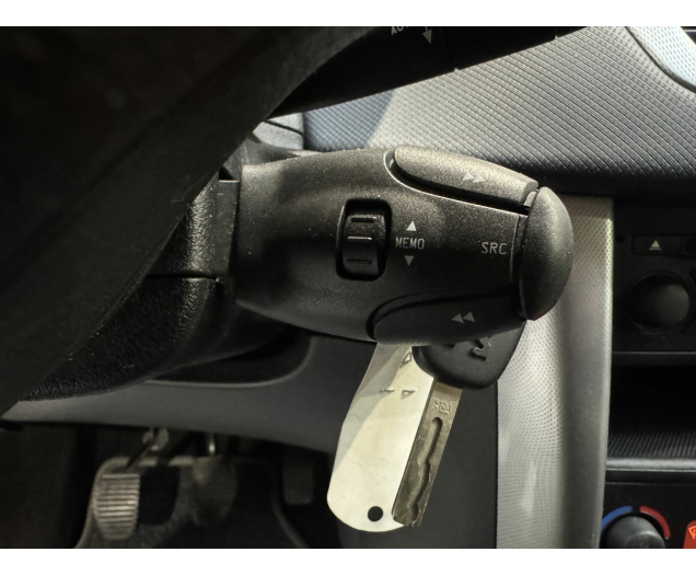 Peugeot 207  Autohandel Robby