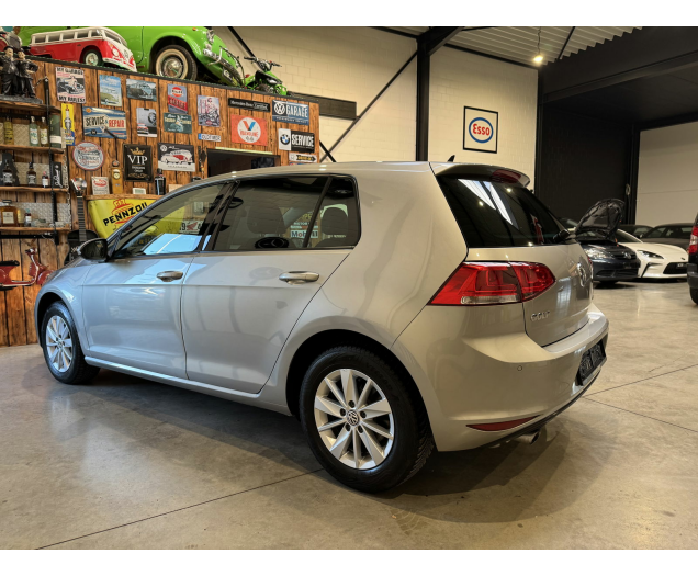 Volkswagen Golf  Autohandel Robby