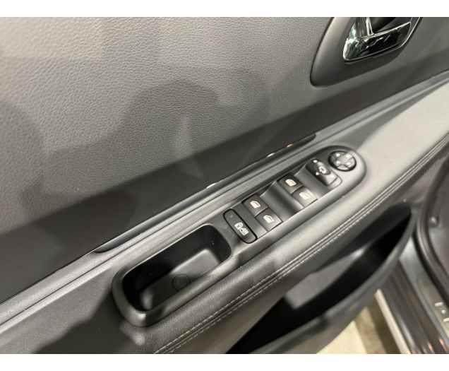 Peugeot 3008  Autohandel Robby