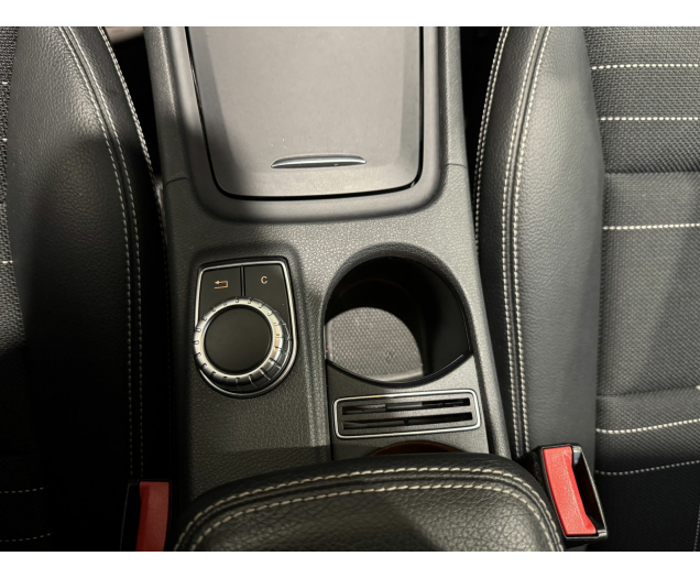 Mercedes GLA 200 dci 4 matic  Autohandel Robby