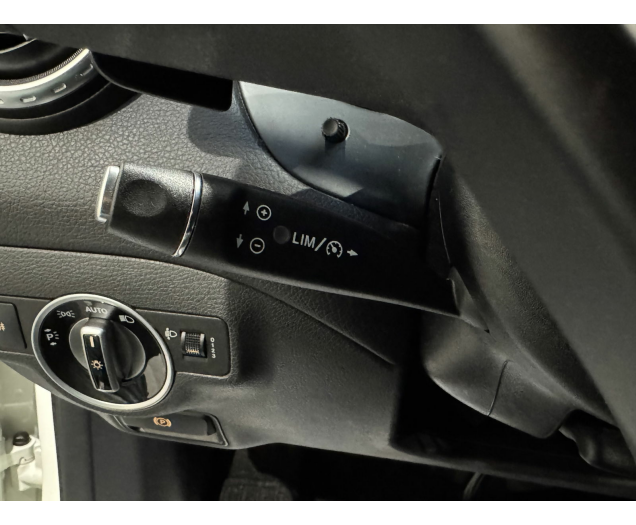 Mercedes GLA 200 dci 4 matic  Autohandel Robby