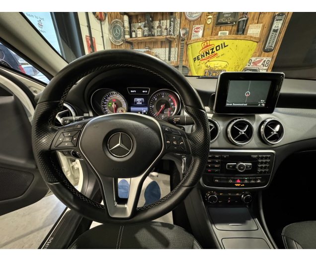 Mercedes GLA 200 dci 4 matic  Autohandel Robby