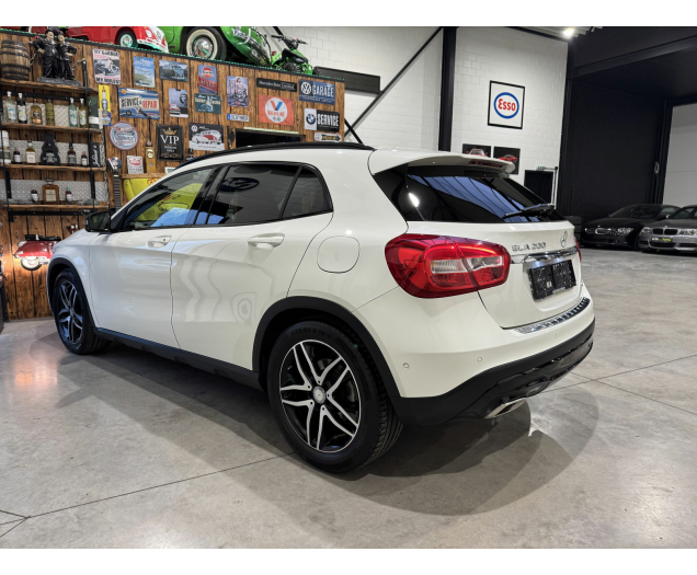 Mercedes GLA 200 dci 4 matic  Autohandel Robby