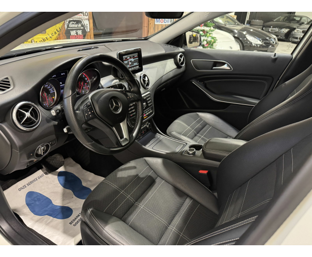 Mercedes GLA 200 dci 4 matic  Autohandel Robby