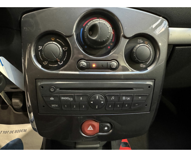 Renault Clio  Autohandel Robby