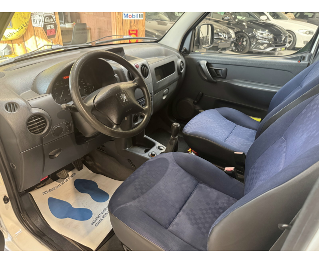 Peugeot Partner  Autohandel Robby